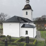 Tingstads kyrka – murar och gravar på kyrkogården